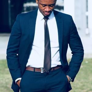 Meet your Posher, Dominique